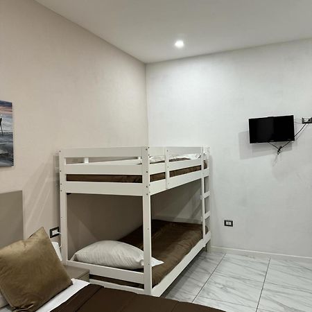 Toledo Terminal Center Apartman Nápoly Kültér fotó