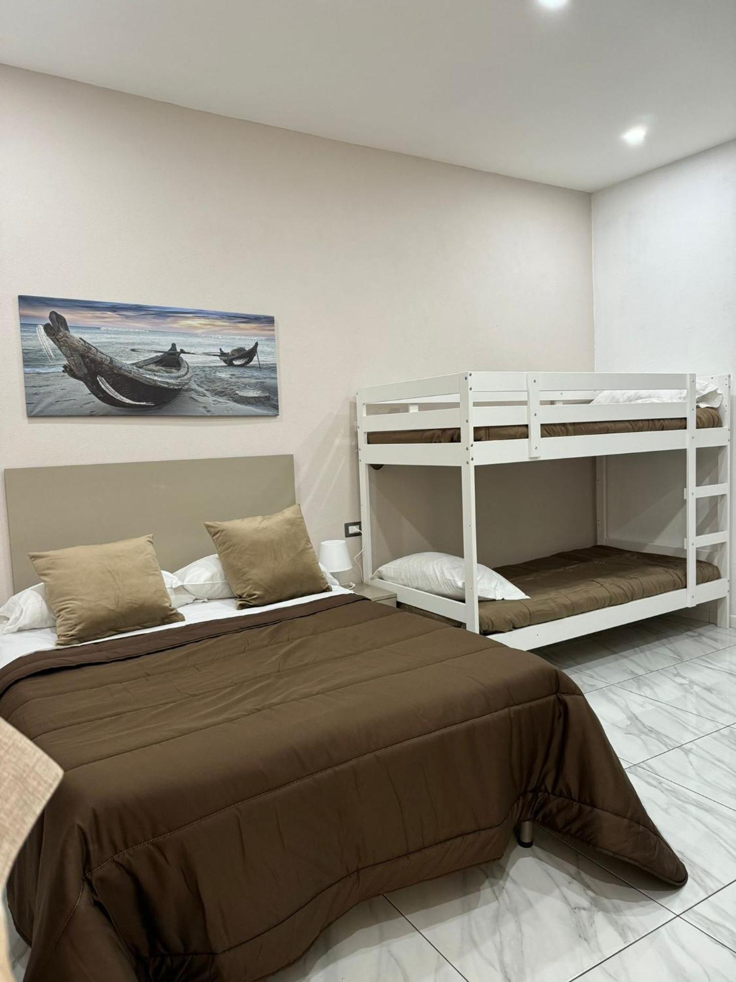 Toledo Terminal Center Apartman Nápoly Kültér fotó